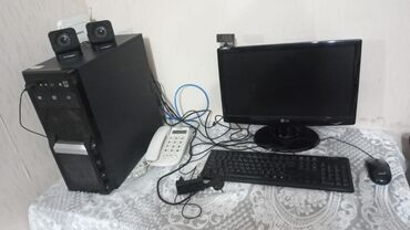 komputer masaustu: Personal kompyuter satilir Tezedir hec bir problemi yoxdur. Qiymet