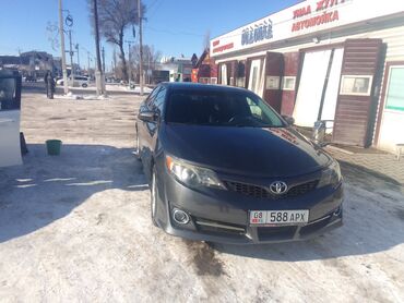 дешёвые машина: Toyota Camry: 2014 г., 2.5 л, Автомат, Бензин, Седан