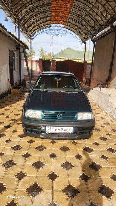 сидения гольф 4: Volkswagen Vento: 1996 г., Бензин, Седан