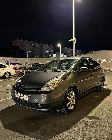 Toyota: Günlük Arendaya verilir Günü 25 AZN Bütün Temir Bizim Ofis Terefden — 4