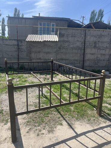 Тапчаны: Тапчан Металл