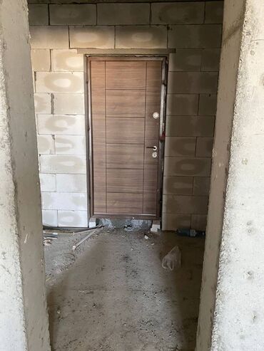 Yeni tikili: 8-ci kilometr, 2 otaqlı, Yeni tikili, m. Qara Qarayev, 88 kv. m — 11