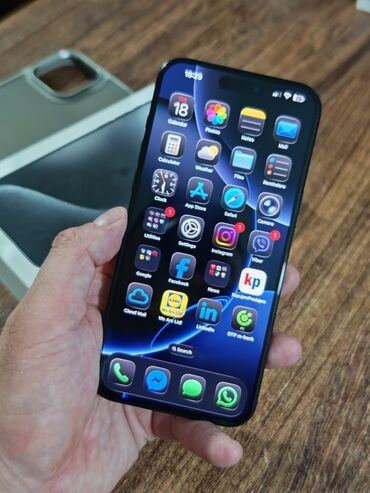 Apple iPhone: Apple iPhone iPhone 15 Pro Max, 256 GB, Black Titanium — 4