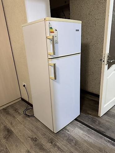 Холодильник Avangard, Б/у, Двухкамерный, 150 *