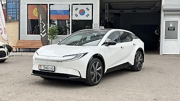 bz3: Toyota bZ5: 2026 г., Автомат, Электромобиль, Лифтбек — 1
