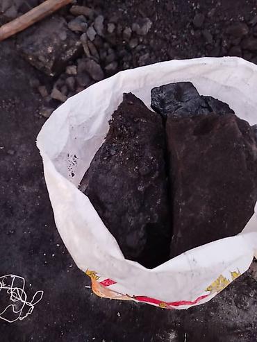 Уголь: Уголь Кара-Кече, Самовывоз, Платная доставка, В розницу, Фракция: Крупный (К), В мешках — 2