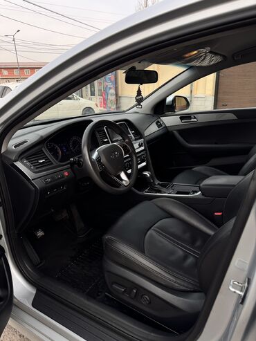 Hyundai: Hyundai Sonata: 2019 г., 2 л, Автомат, Газ, Седан — 9