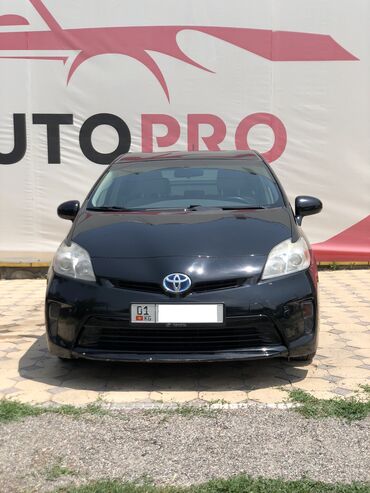 corolla runx: Toyota Prius: 2012 г., 1.8 л, Вариатор, Гибрид, Хэтчбэк