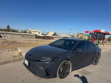 toyota camry 2024: Toyota Camry: 2025 г., 2.5 л, Автомат, Бензин, Седан — 5