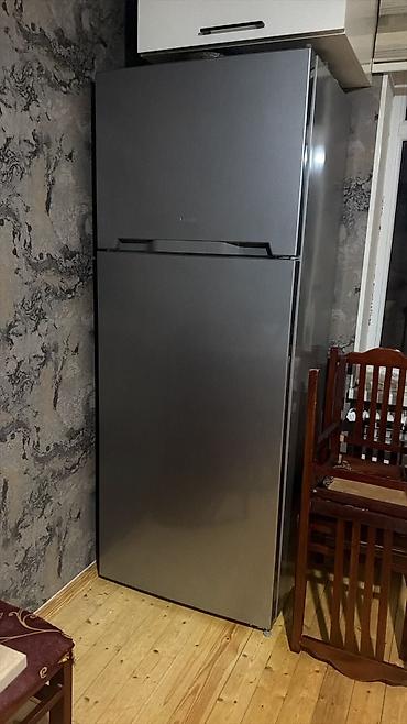 qapı kalonkasi: İki qapılı məişət soyuducusu – üstdə dondurucu, altda əsas soyuducu — 1