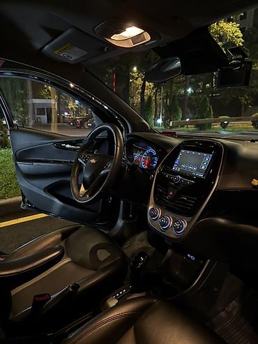 spark 2016: Chevrolet Spark: 2020 г., 1 л, Автомат, Бензин, Хэтчбэк — 9