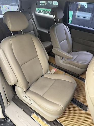 karnival: Kia Carnival: 2019 г., 2 л, Автомат, Дизель, Минивэн — 4
