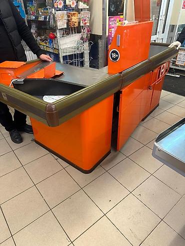 Кассовые боксы: 3200 * * 60 см 100, В наличии, Б/у — 4