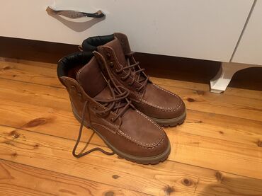 Botinkalar: Tebi deri 42 razmer bot batinka 41 de geyne biler menim ayagim 41do — 7