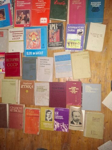tibbi formalar: Salam. Qiymetde razilashhma olacaq 200-300 eded bedii edebiyyat