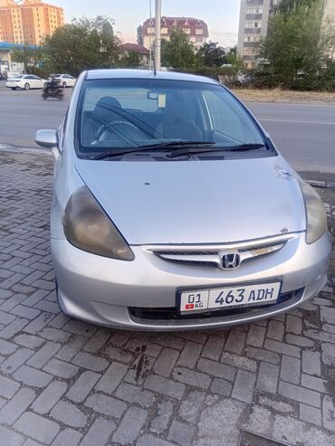 авто в рассрочку без первоначального взноса: Honda Fit: 2002 г., 1.3 л, Вариатор, Бензин, Хэтчбэк