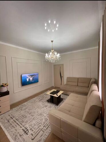 2х комнатная квартира продаётся: 2 комнаты, 56 м², Сталинка, 2 этаж, Евроремонт