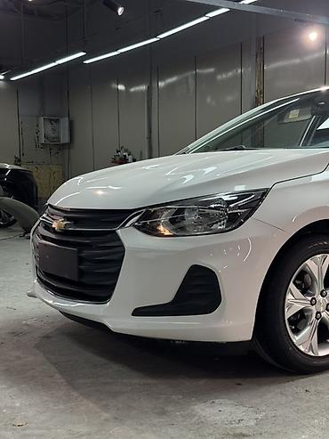 Chevrolet: Chevrolet Onix: 2020 г., 1 л, Автомат, Бензин, Седан — 5