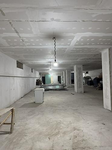 Коммерциялык кыймылсыз мүлктү ижарага берүү: 320 м², Вентиляция, түтүн чыгаруучу түтүк, Кампа менен — 2
