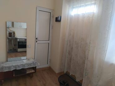 Uzunmüddətli kirayə evlər: 50 kv. m, 2 otaqlı — 4