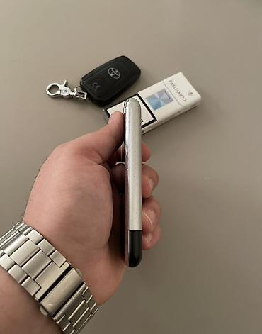 Apple iPhone: IPhone 3G, < 16 GB, Gümüşü — 3