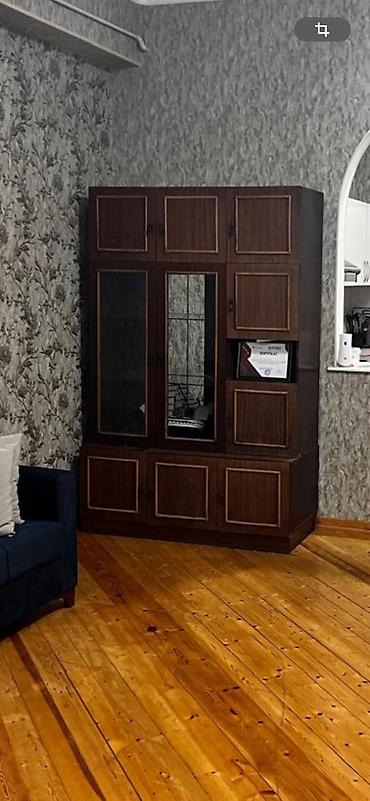 Digər mebel: Satılır – Qonaq otağı üçün dolab (servant) Şəkildə görünən qəhvəyi — 1