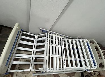 Медицинская мебель: Функциональная медицинская кровать с механической регулировкой - — 6