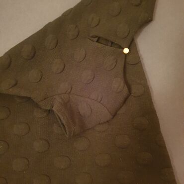 Haljine: Haljine vekicine 122 minni je 116 i njena cena je 500 din — 15