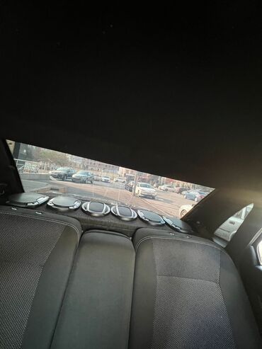 VAZ (LADA): VAZ (LADA) Priora: 1.6 l | 2018 il 170000 km Sedan — 11