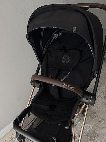 cybex eezy: Прогулочная коляска Cybex (черная, рама «шампань»)mios 3 не путайте — 2