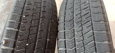 колесо для шиншиллы: Шины R 14, Зима, Пара, Япония, Bridgestone