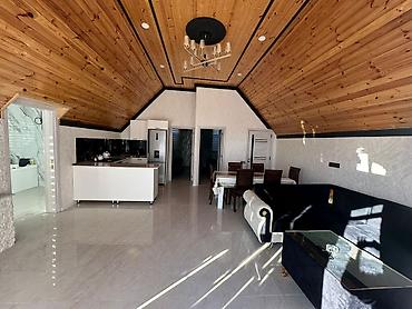 Həyət evləri və villalar: Qəbələdə günlük Kirayə Bağ Evi Verilir
 1 günü 100 azn — 4