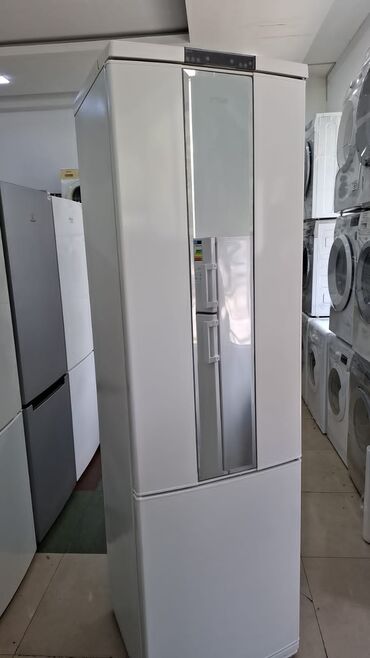 старый холодильник: Mitsubishi Electric üç qapılı soyuducu - Rəng: ağ - Ön hissədə dar