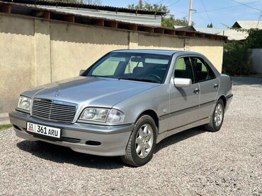 мерседес в аварийном состоянии: Mercedes-Benz 240: 2000 г., 2.4 л, Автомат, Бензин, Седан