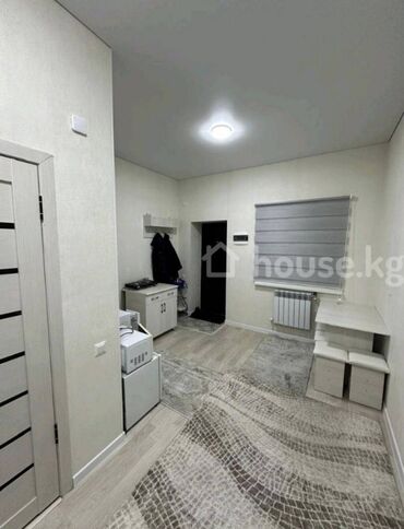 квартира керек кара жыгач: 1 бөлмө, 23 кв. м, Жеке план, 2 кабат, Евроремонт