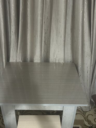 Sifarişlə kassa stolları: Satılır yeni kimidir. 60 manata real alıcıya endirim olacaq ünvan — 3