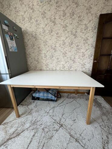 для кухни стол: Кухонный Стол, цвет - Белый, Новый