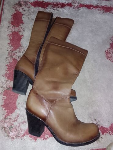 nike 1: High boots, Antonella Rossi, 39