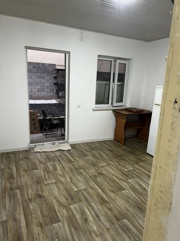 кислородный баллон аренда: 20 м²