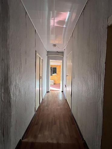 Продажа коттеджей и домов: Продаётся уютный кирпичный дом в центре села Кунтуу Вторая улица от — 9