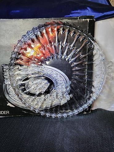 koktel set cena: Plato nov iz 80ih.godina,kristal,led kristal za torte,kolace. Nov — 2