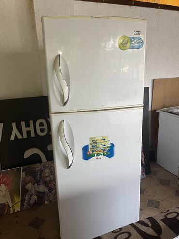 хололильник: Холодильник LG, Б/у, Двухкамерный