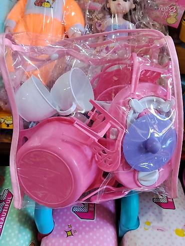 посудки: Игровой набор «Посудка с сумке №2» от ООО «KinderToys». Что внутри: - — 2