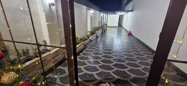 Günlük kirayə evlər: 300 kv. m, 4 otaqlı — 13