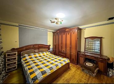 Продажа коттеджей и домов: ПРОДАЁТСЯ : Боталиева / Саруйская 2 - Дома на участке ( одна — 7