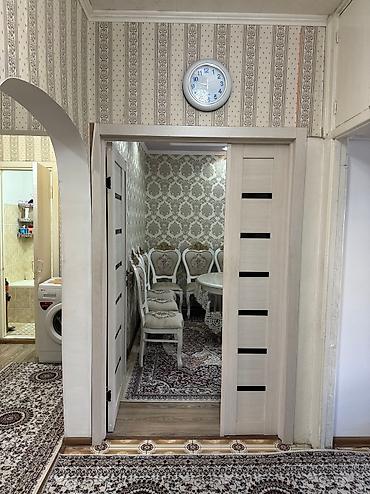 продаю 1 ком квартиру аламедин 1: 3 комнаты, 63 м², Анар мкр., 105 серия, 1 этаж — 4