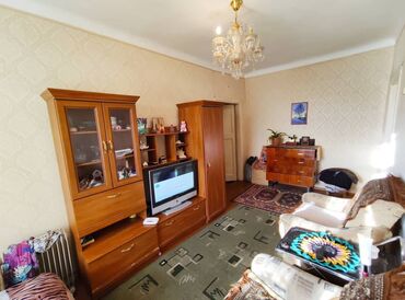 1 комнатная квартира купить: 2 комнаты, 42 м², Хрущевка, 1 этаж, Косметический ремонт