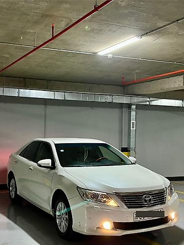 Toyota: Toyota Camry: 2.5 л | 2013 г. Седан — 3