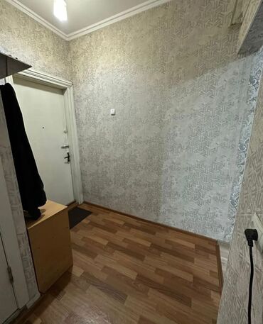 Продажа квартир: 1 комната, 35 м², 105 серия, 9 этаж, Косметический ремонт — 7