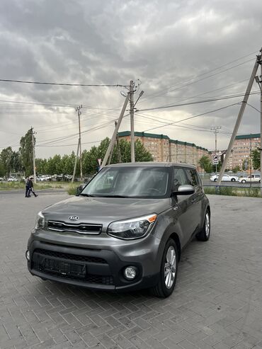Kia: Kia Soul: 2018 г., 2 л, Автомат, Бензин